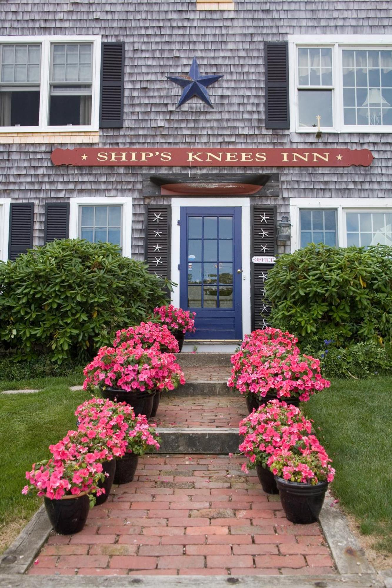 Ship'S Knees Inn East Orleans Екстериор снимка